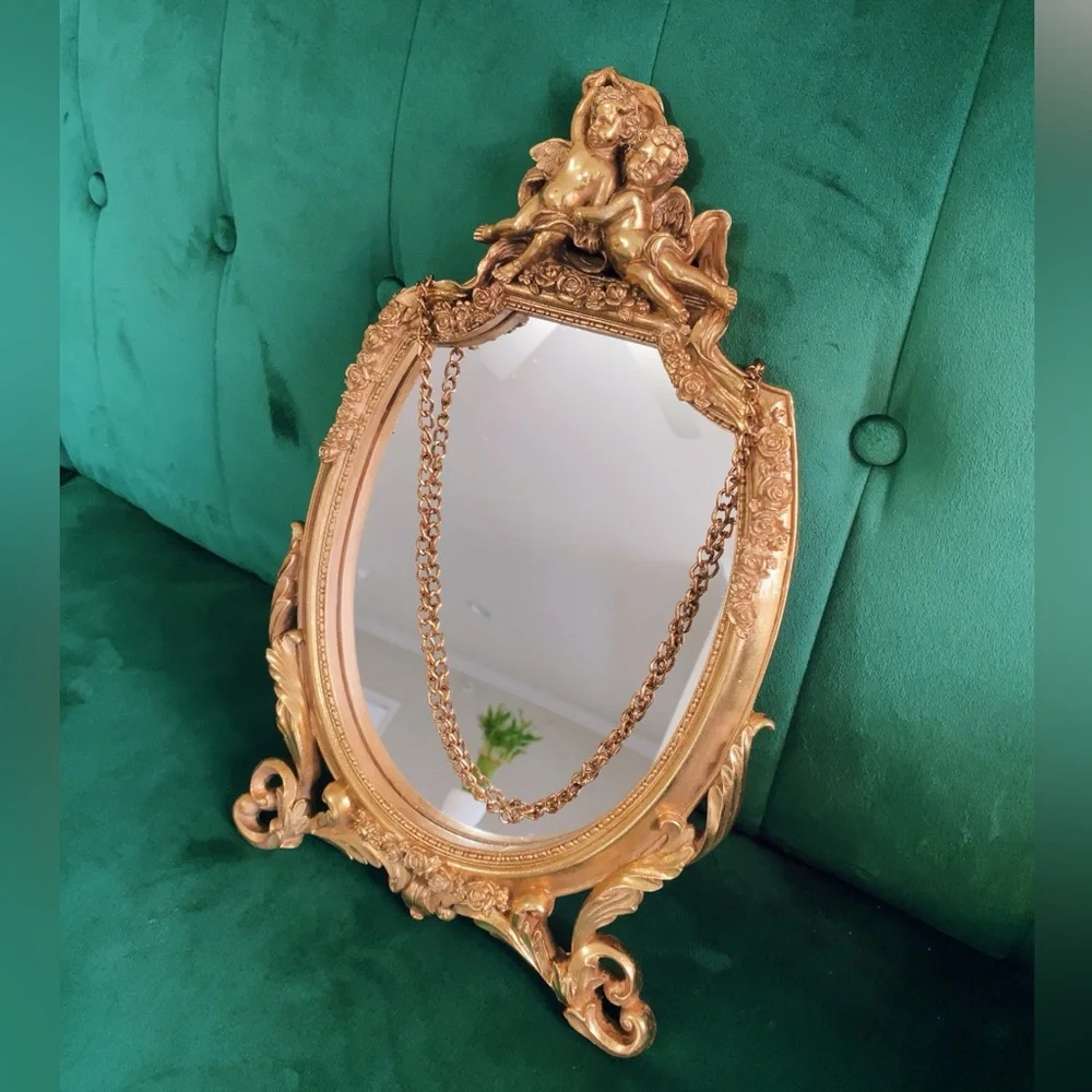 Baroque‎ Gold Cherub Wall Mirror – Vintage-Inspired Ornate Oval Hanging Accent